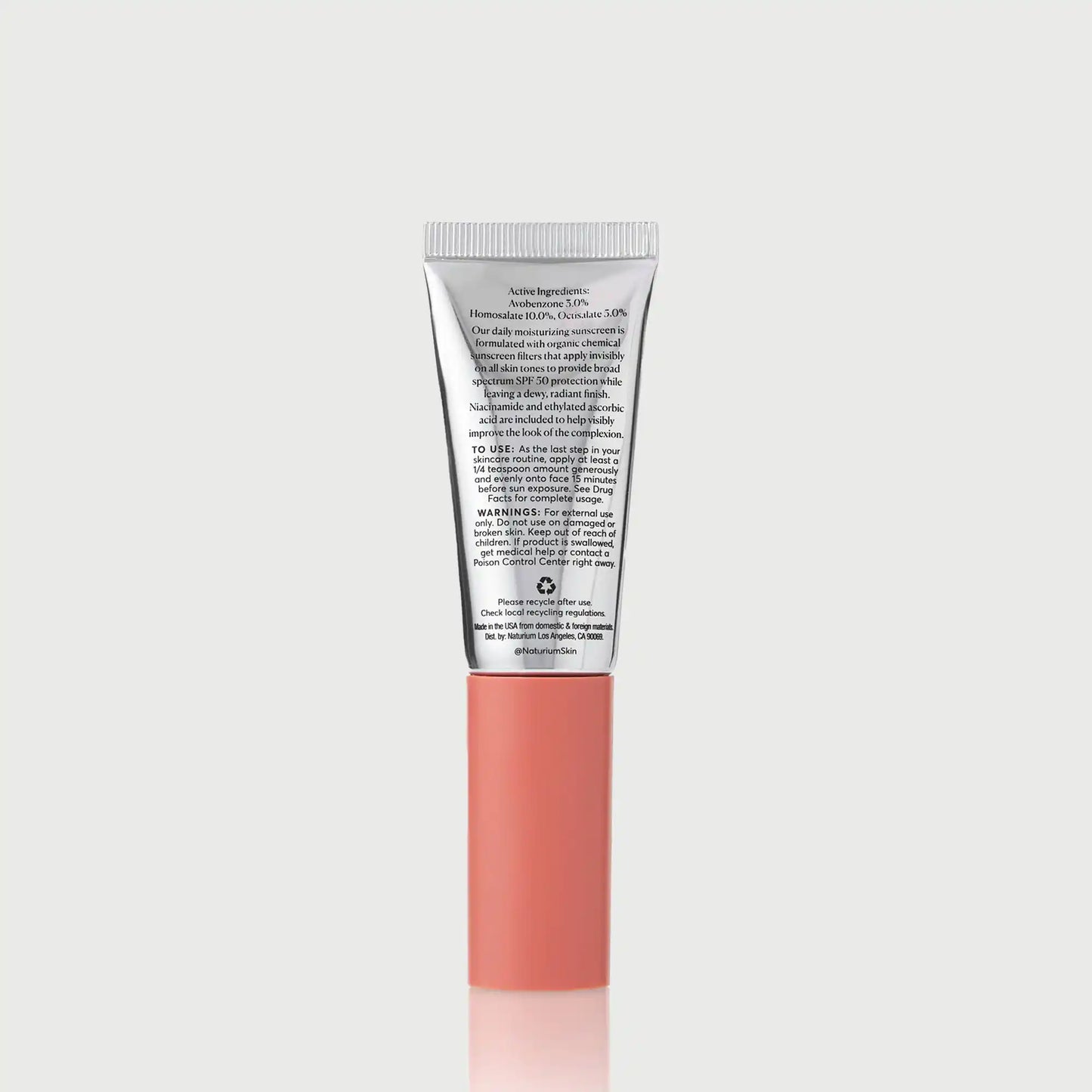 dew-glow-moisturizer-spf-50-travel-size-a2 NATR-10157_Dew-Glow-Moisturizer-SPF-50-Mini_back_capon_bonebkgd_d7cb9bbb-e294-42e2-8d5a-28c73c09b5b5.webp