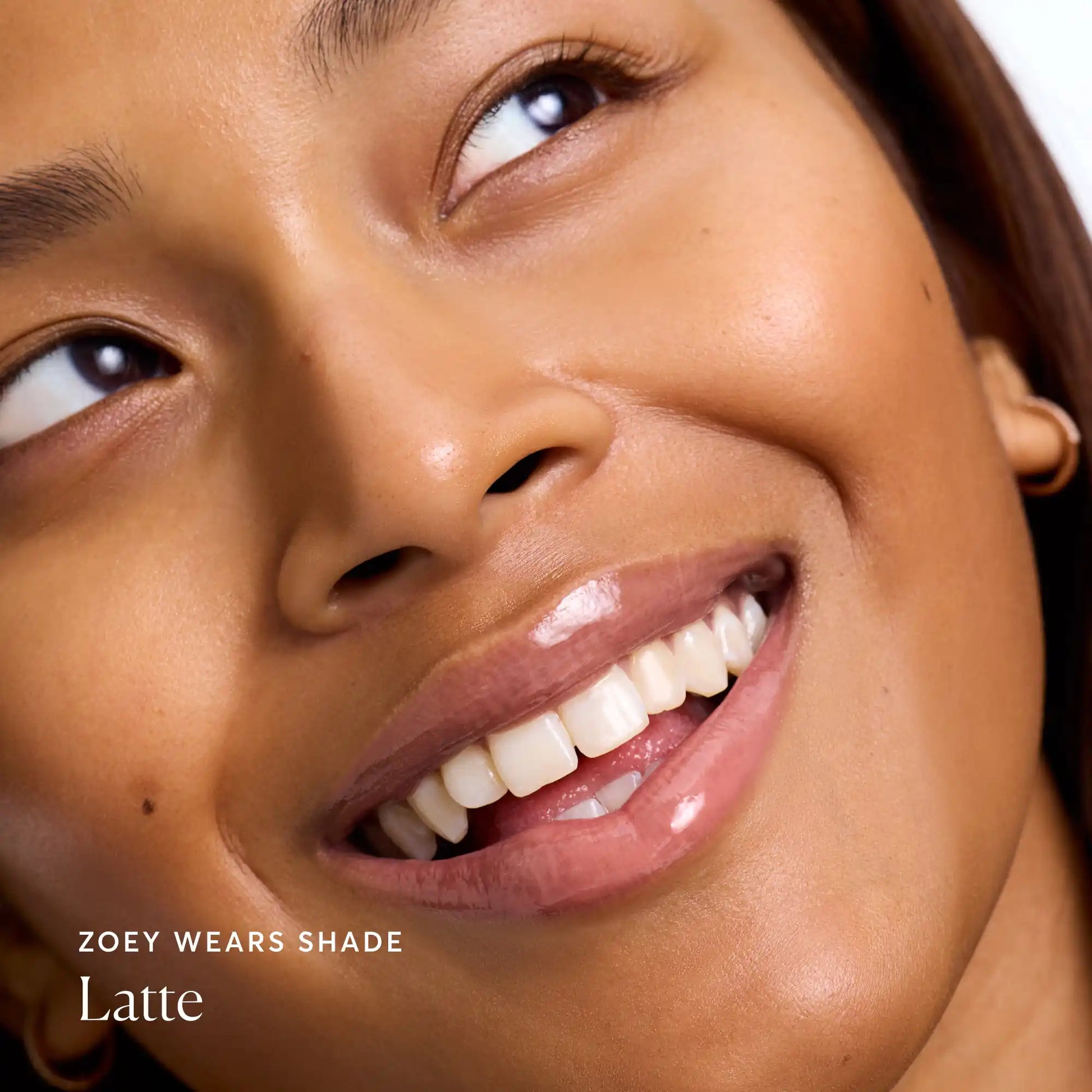 phyto-glow-lip-balm-latte-b9 NATR-60110-Alt-Images-Phyto-Glow-Lip-Balm-Latte-04.webp