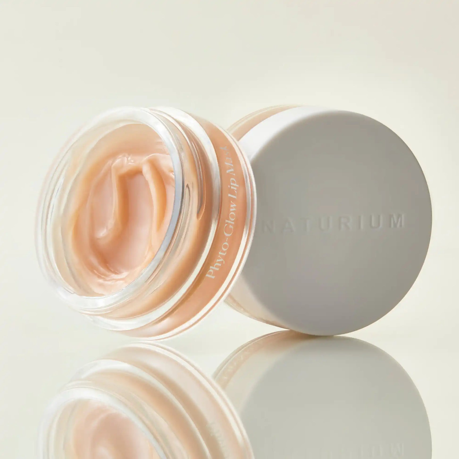 phyto-glow-lip-mask-n0 phyto-lipmask_0607-crop.webp